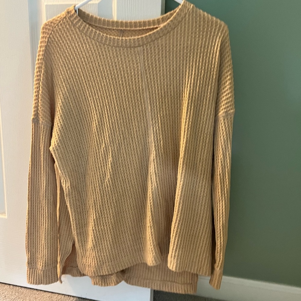 Lightweight American Eagle Sweater